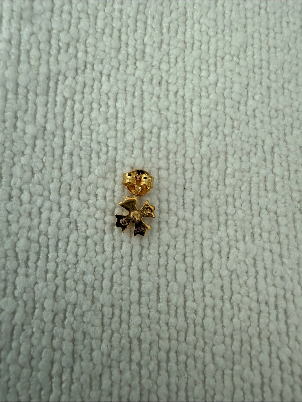 Chrome Hearts 22K Yellow Gold Tiny Plus Cross Earring Single Natural Diamond
